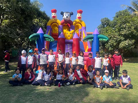 Grade 2 Field Trip - 1
