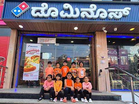 Montessori Fieldtrip to Dominos - 11