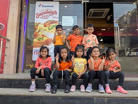 Montessori Fieldtrip to Dominos - 6