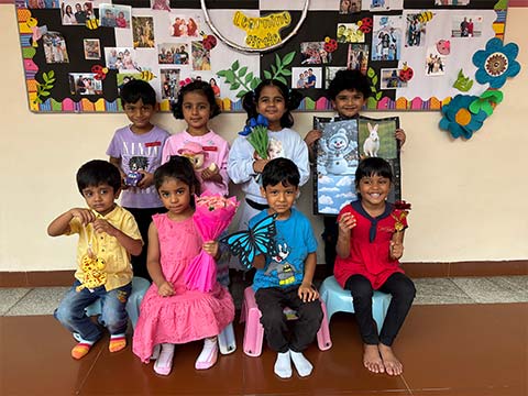 Montessori Show and Tell Colours - 2