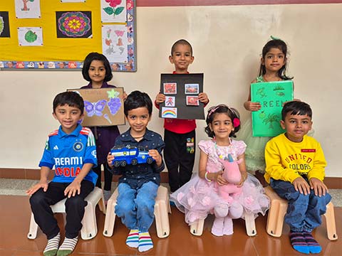 Montessori Show and Tell Colours - 6