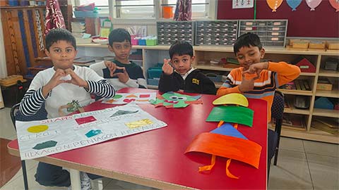 Show and Tell – Shapes 2025 - 1