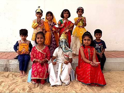 Festival Fiesta: Show and Tell - 12