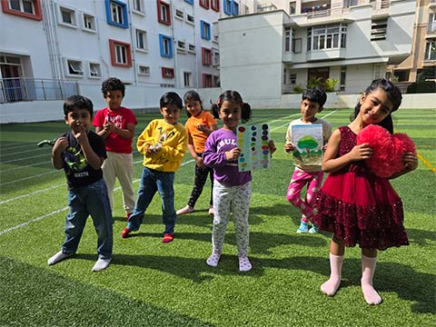 Montessori Show and Tell - Colours - 1