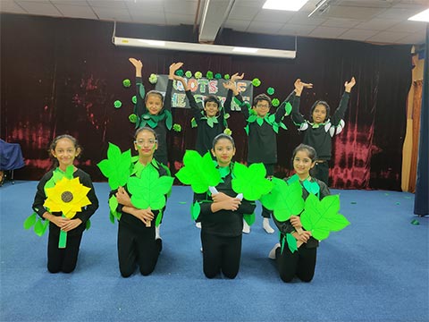 Grade 4D Assembly - 1