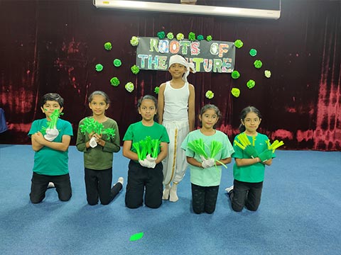 Grade 4D Assembly - 4